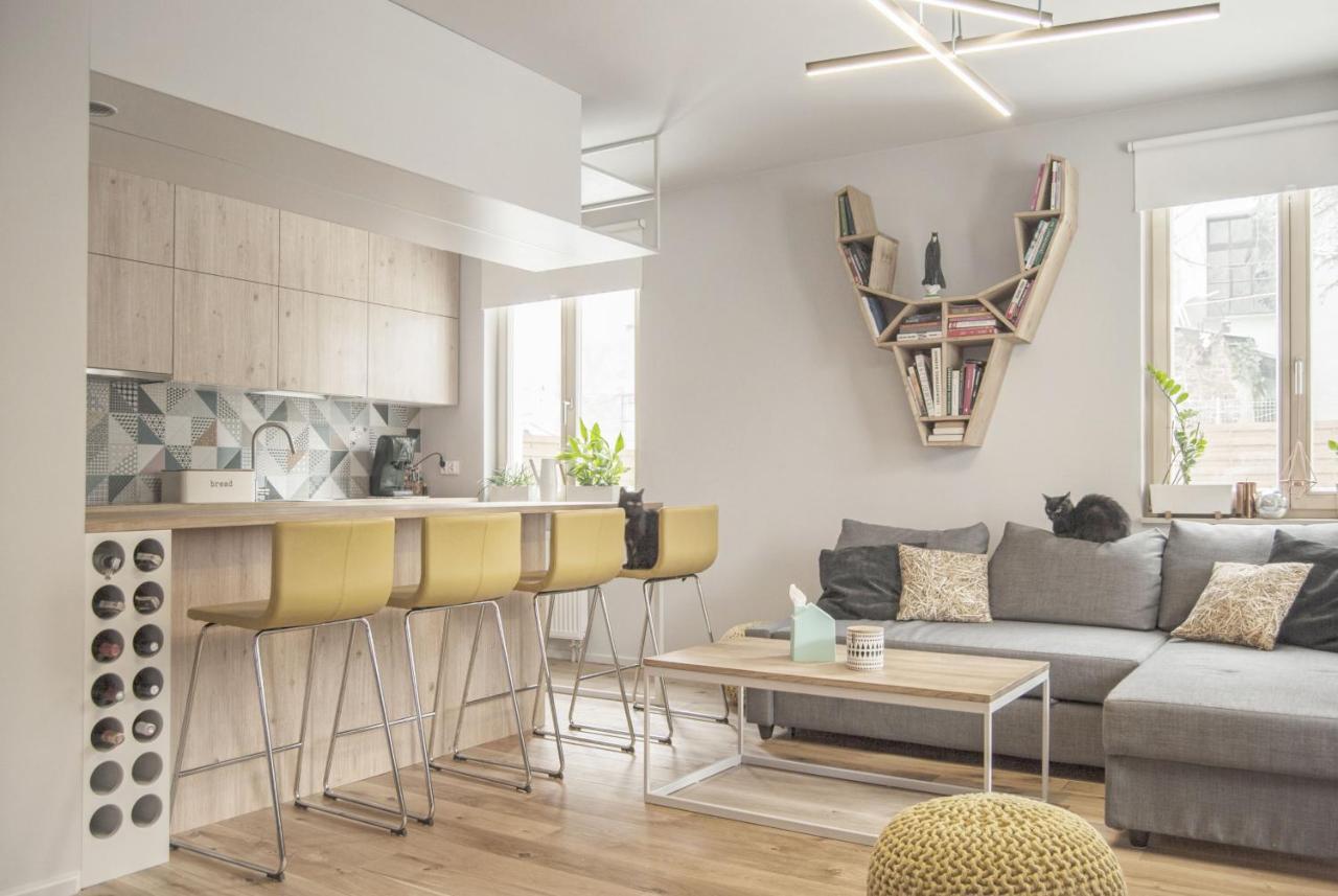 Charming Apartment With Garden, Only 1 Km To Wawel Castle By Noclegi Renters Krakow Dış mekan fotoğraf